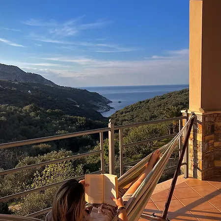 Tramontana House 3 דירה