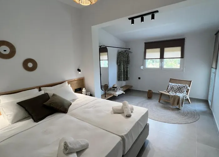 Tramontana House 3 Apartman *